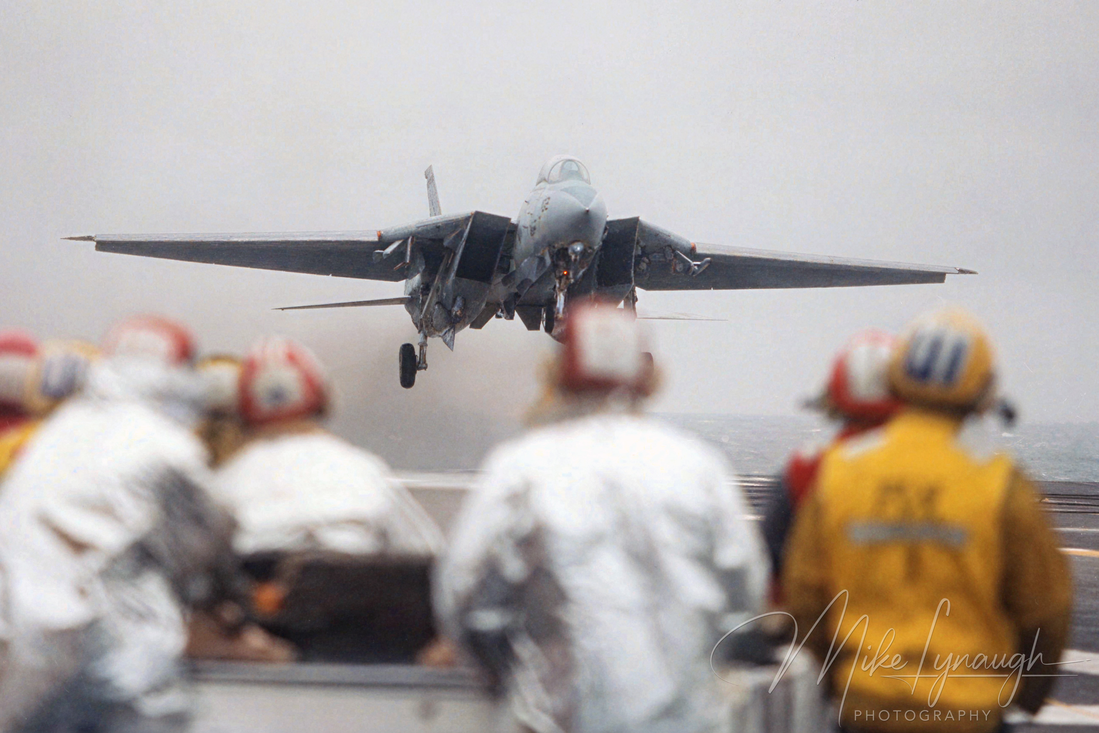 Sailors supporting carrier aviation